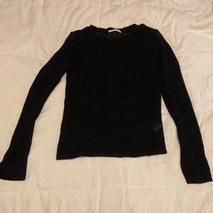 Black long sleeve tee